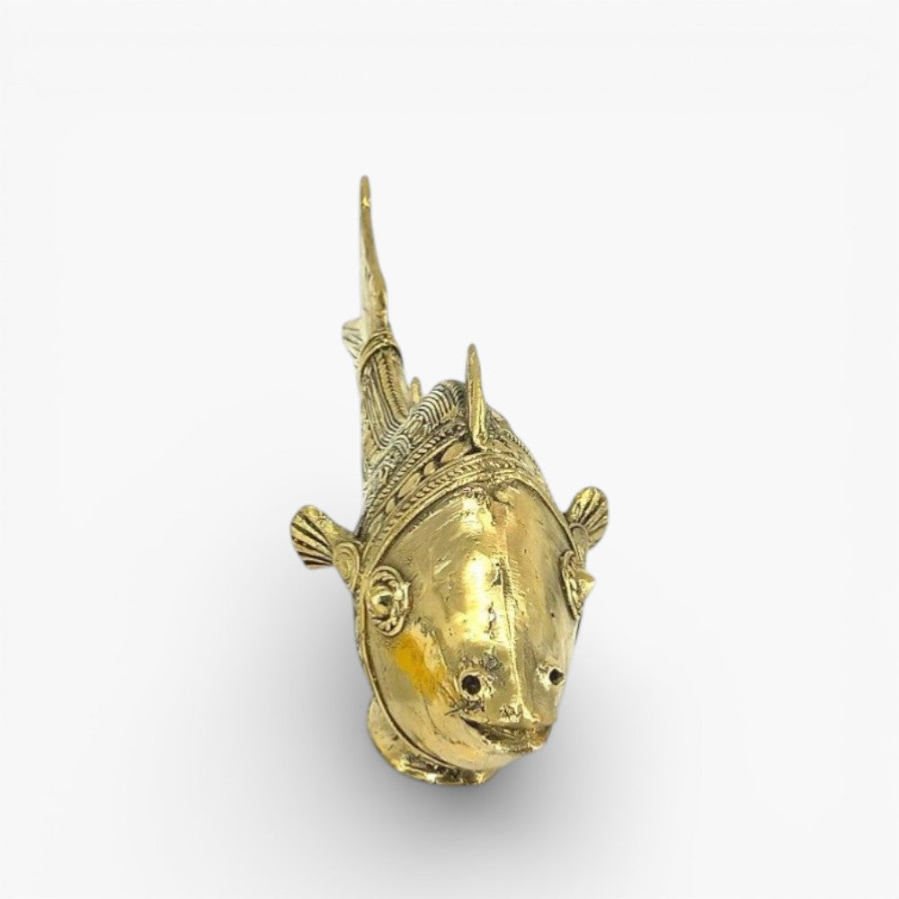 Front face view of handcrafted Bastar Dhokra art brass fish figurine showcasing sculpted head and traditional bell metal work