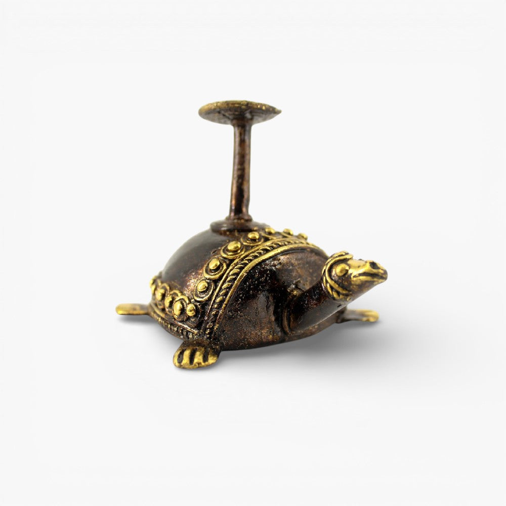 Turtle-shaped brass tealight holder for meditation space