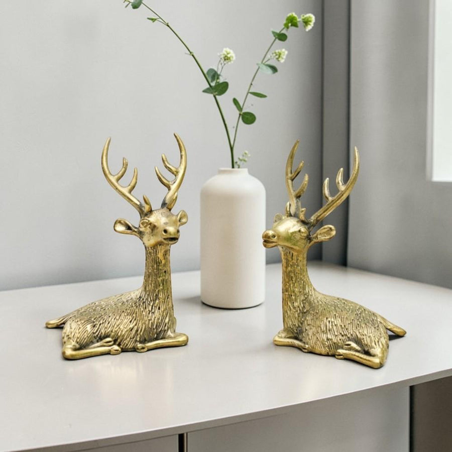 Handcrafted resting deer pair brass figurine in Bastar Dokra art decorative tabletop sculpture