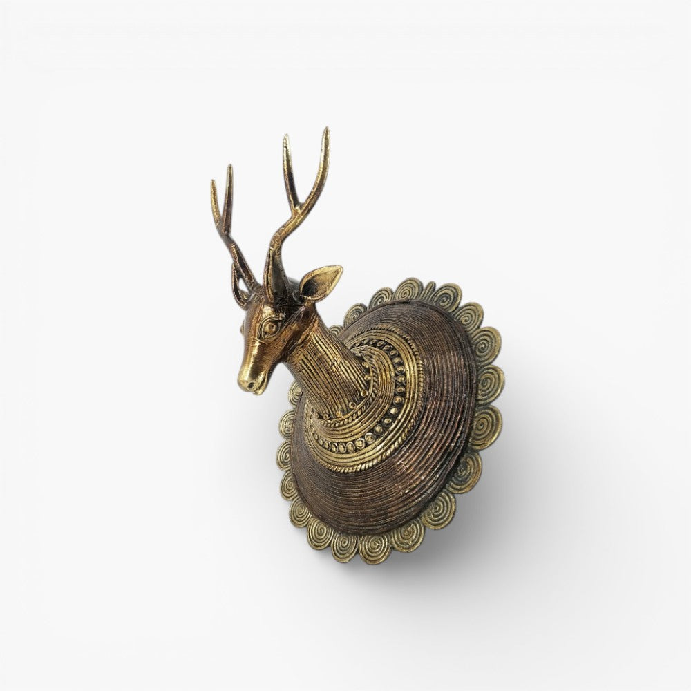 Brass dual-tone deer head wall accent front view on white background
