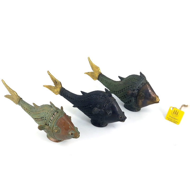 Handcrafted  Dhokra Art Brass Fish Trio (Multicolor, 8.5 x 4 inch)
