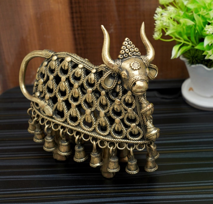 Decorative Brass Nandi Statue of Dhokra Art (Golden, 7 inch)