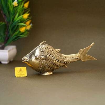 Bastar Dhokra Art Brass Scaly Fish Figurine (Golden, 4 x 8 inch)