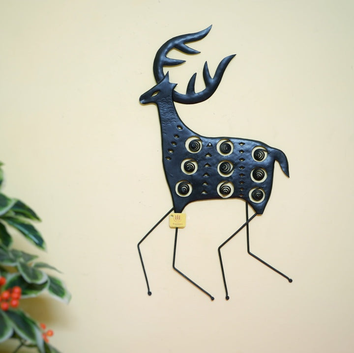 Designer Asbtract Deer Wall Hanging (Black, 26 inch)